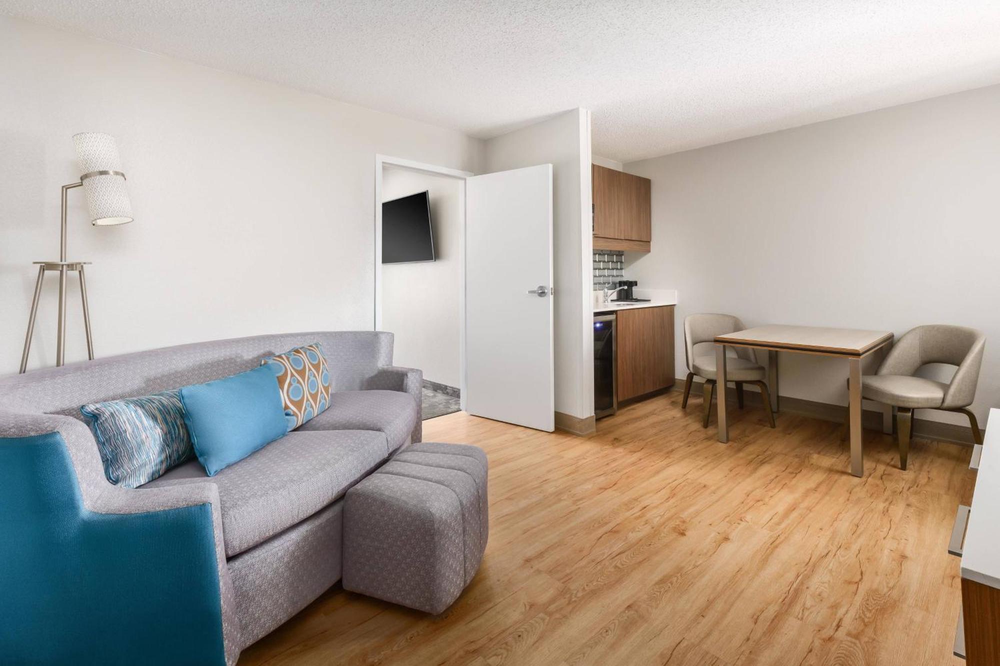 Courtyard By Marriott Orlando Lake Buena Vista At Vista Centre Ngoại thất bức ảnh
