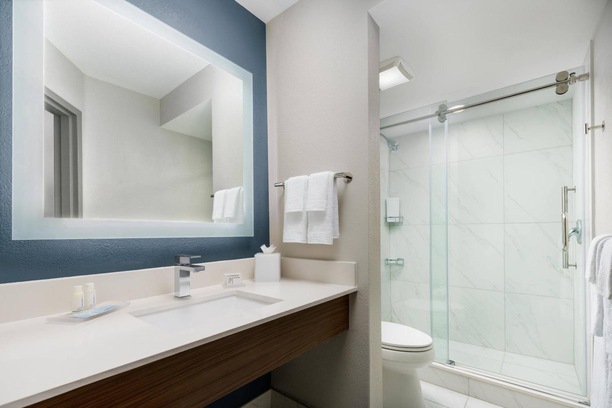 Courtyard By Marriott Orlando Lake Buena Vista At Vista Centre Ngoại thất bức ảnh